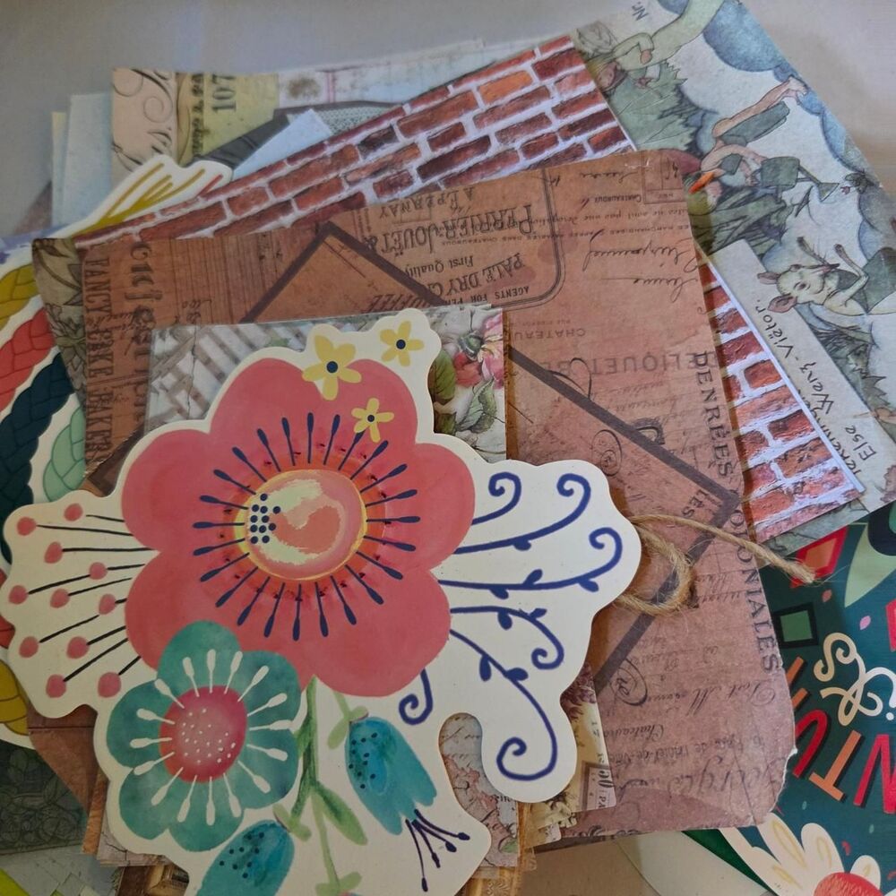 multi Mixed-media - Picture 3 of 8